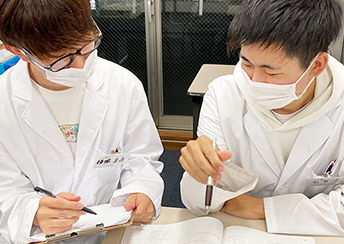 一人ひとりに合わせた
オーダーメイドカリキュラム